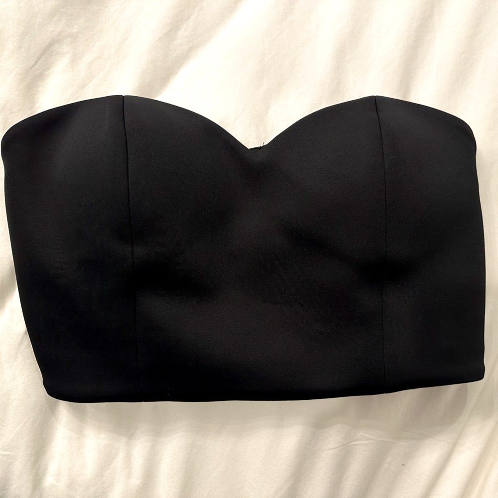 Revolve Lovers and friends crop top - Picture 2 of 8